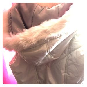 Sleeveless coat vest